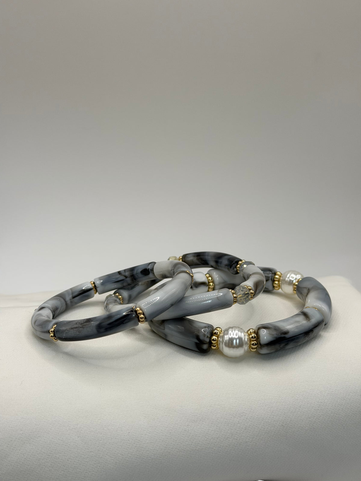 CONJUNTO 3 PULSERAS NEGRO BEIGE