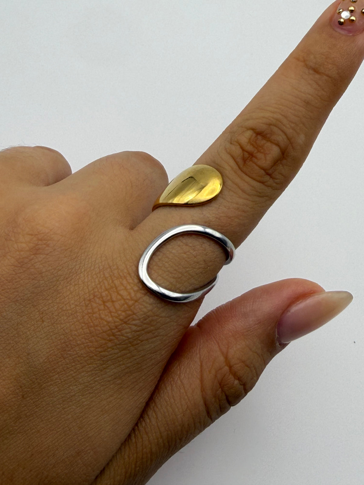 ANILLO MAGGI