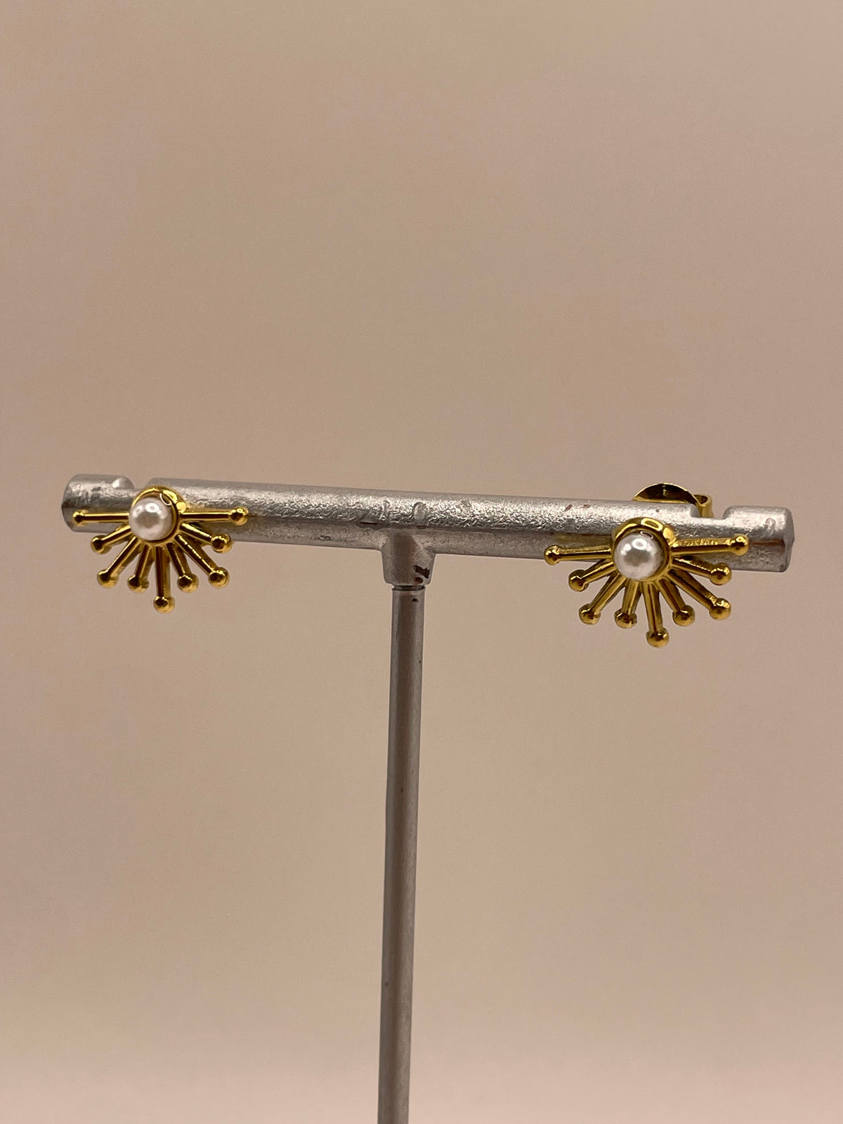 ARETES PALMITA PERLA