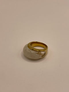 ANILLO AMBAR BLANCO DELGADO