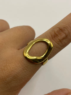 ANILLO REDONDO HUECO DORADO