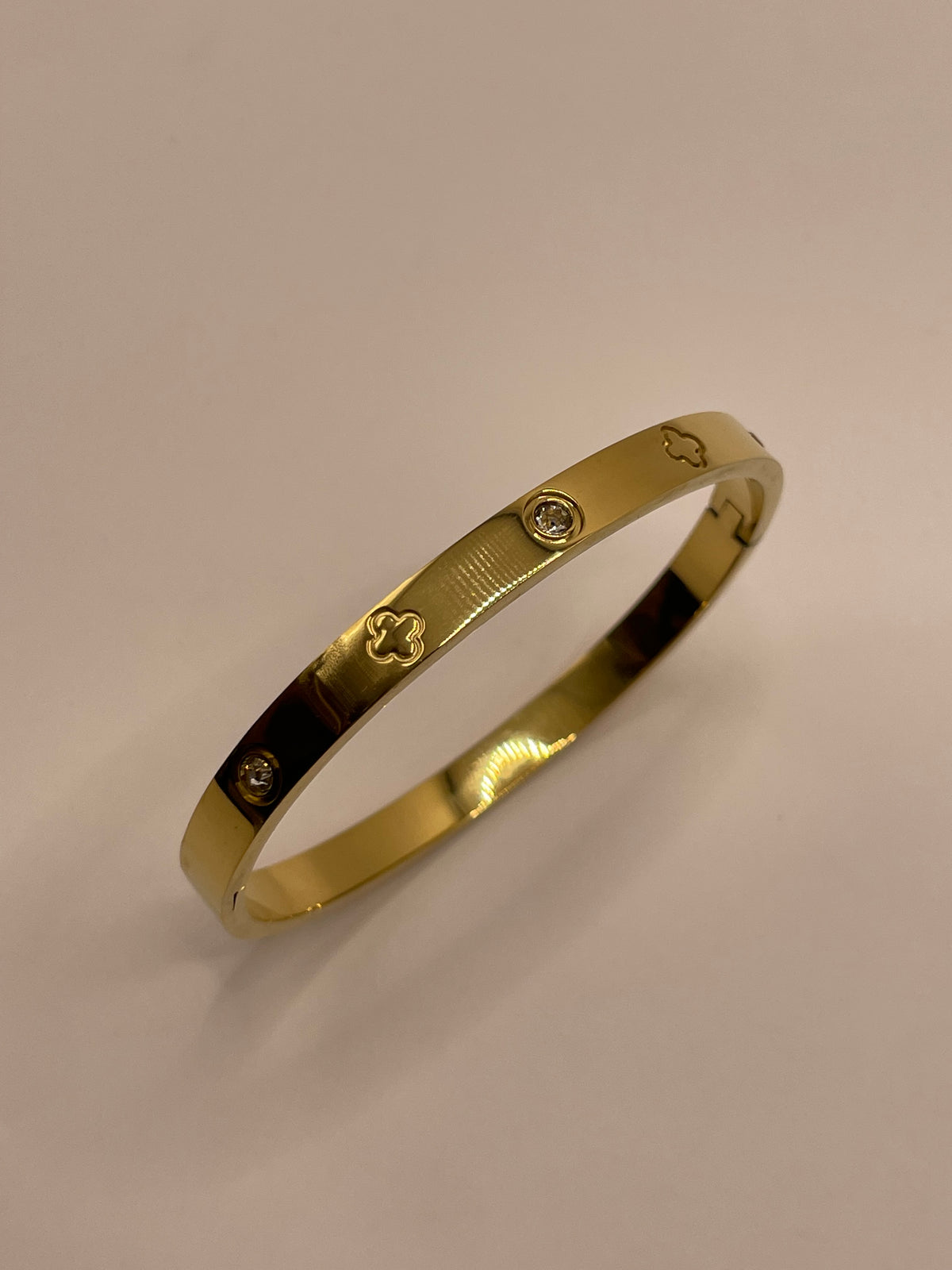 PULSERA CARTIER DORADA ZIRCONIAS
