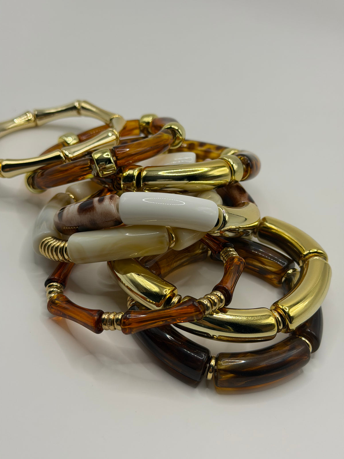 CONJUNTO 8 PULSERAS RESINA