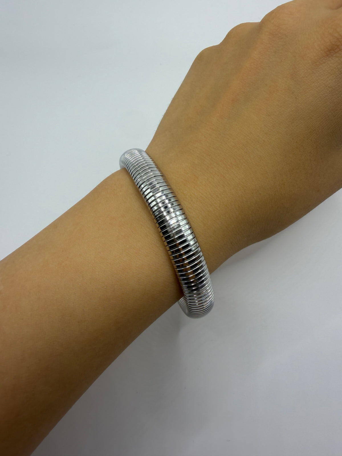 PULSERA AMANDA 10 MM PLATA