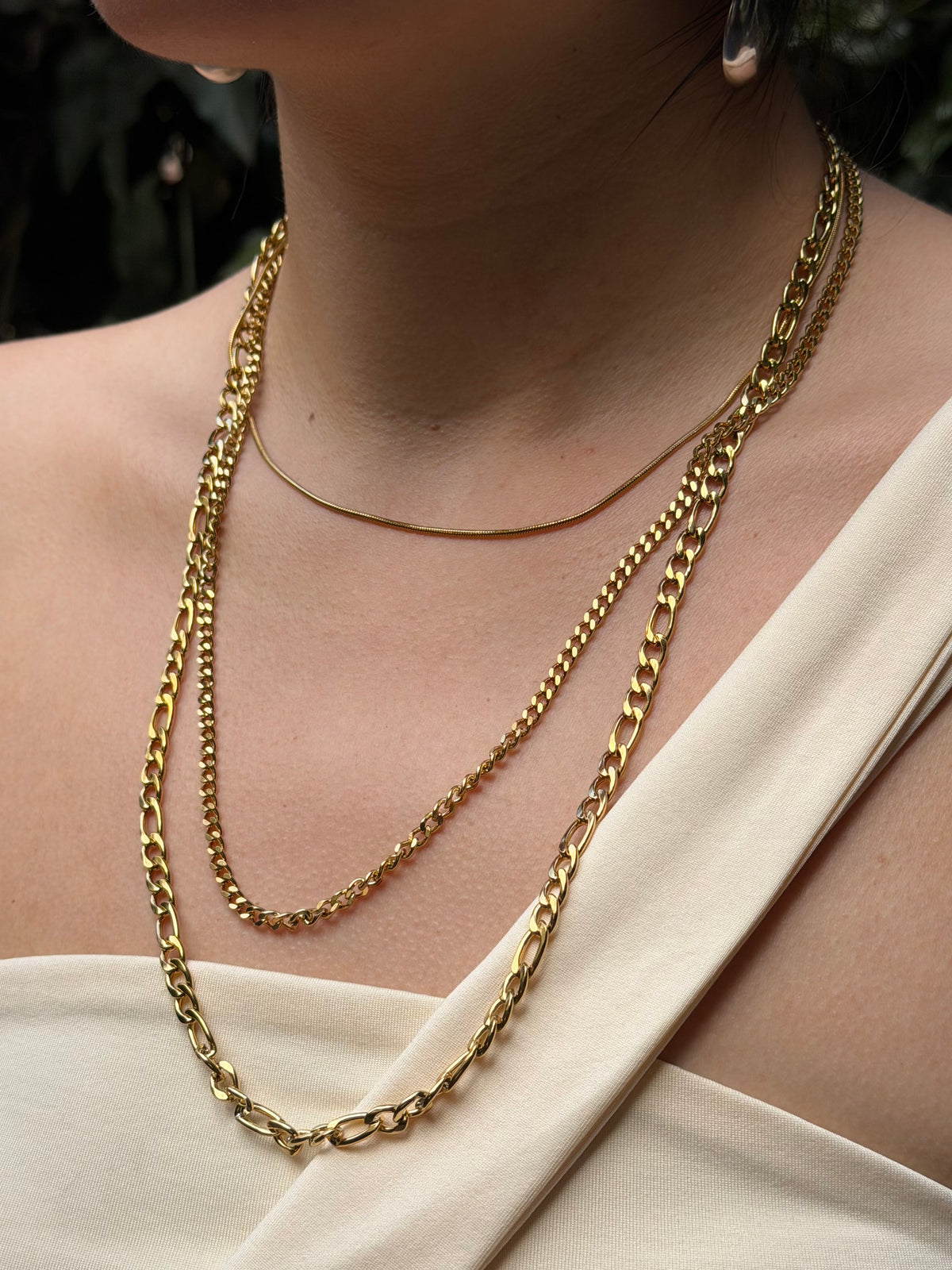 COLLAR 3 CADENAS DORADO