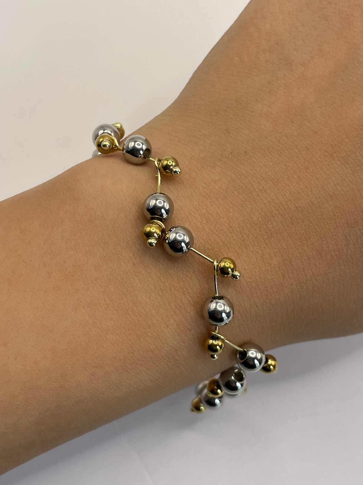 PULSERA CUENCAS ALEATORIAS COMBINADA