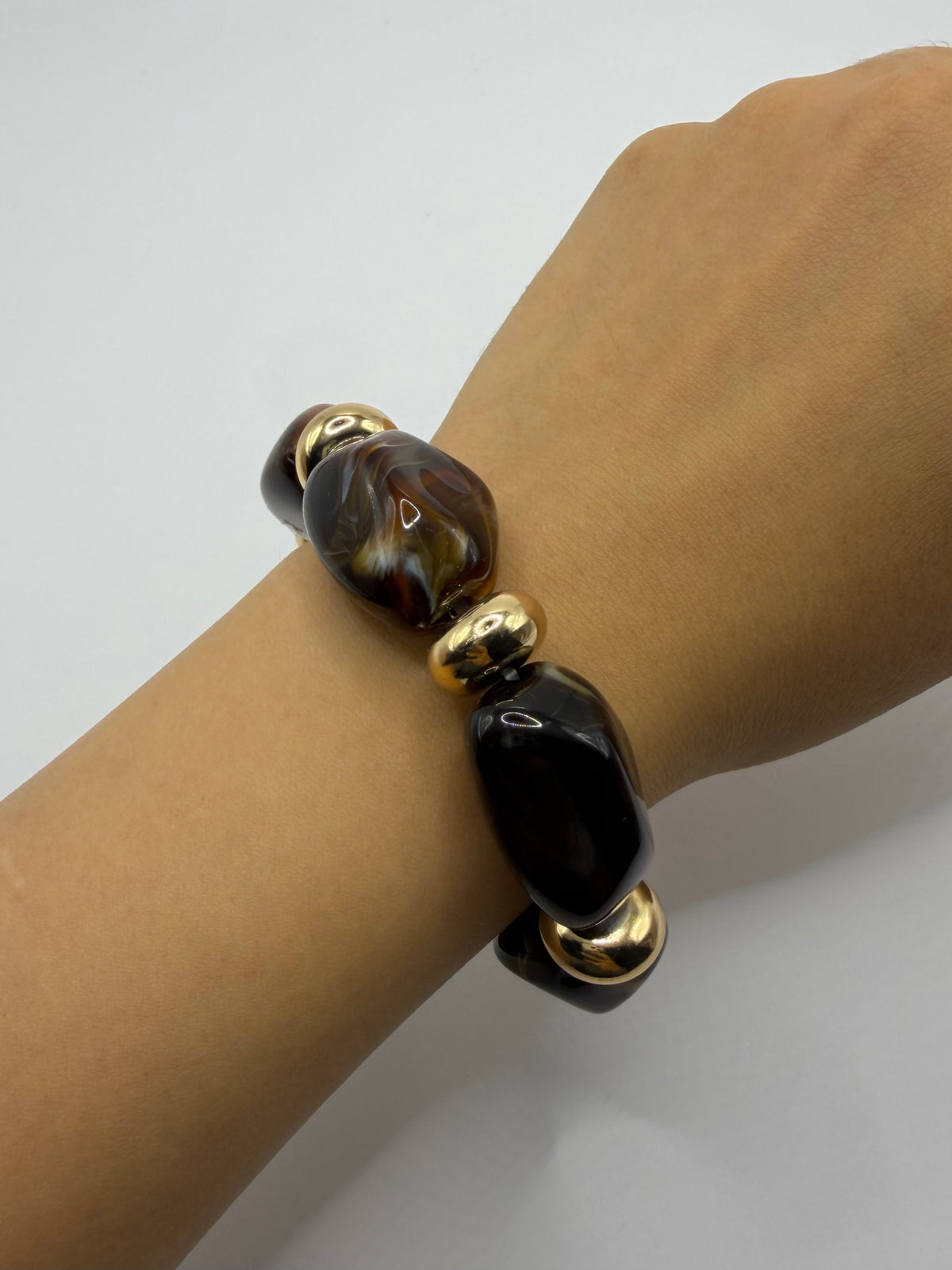 PULSERA CAFE RESINA