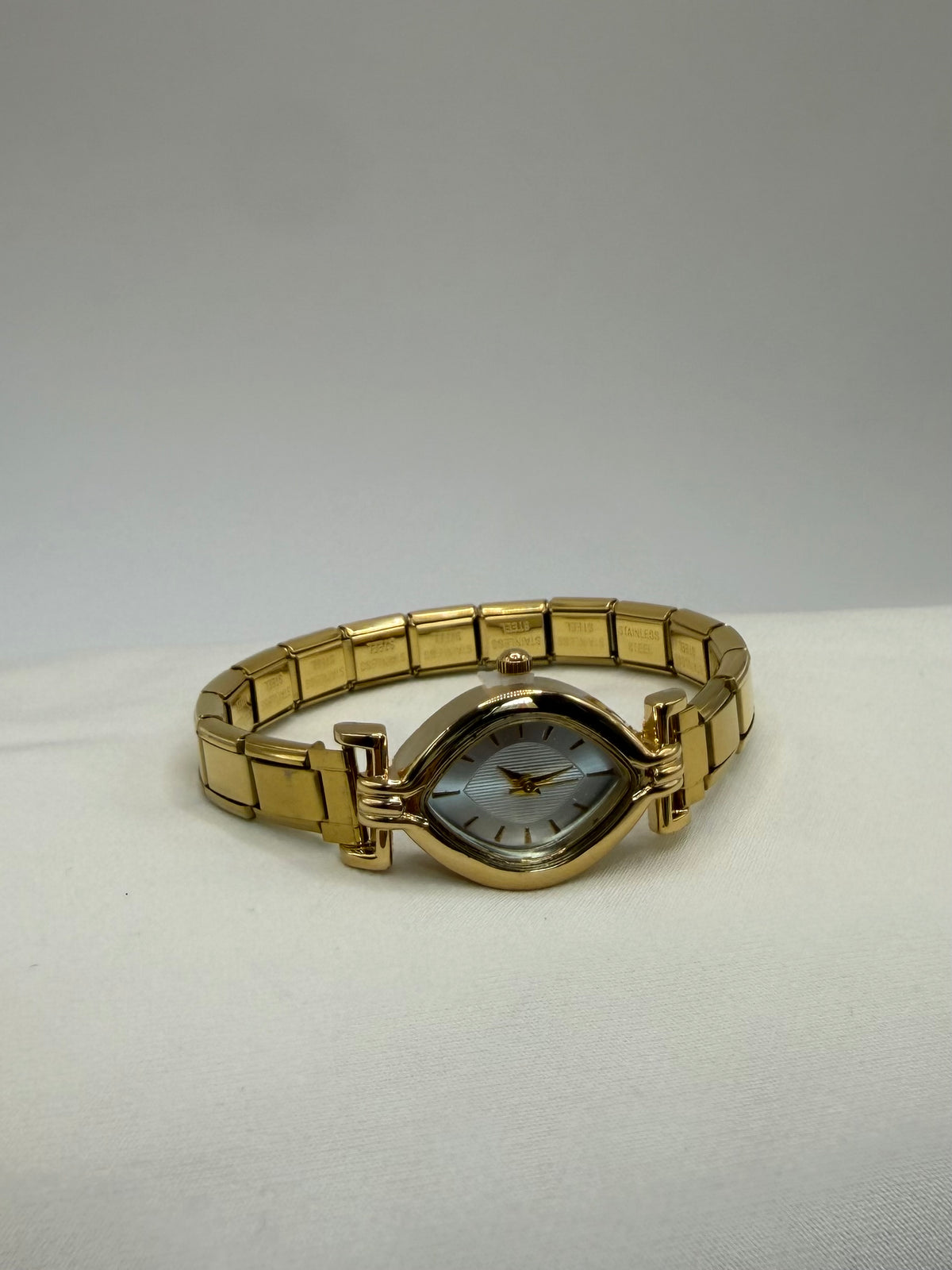 RELOJ ITALIANO BIANCA DORADO