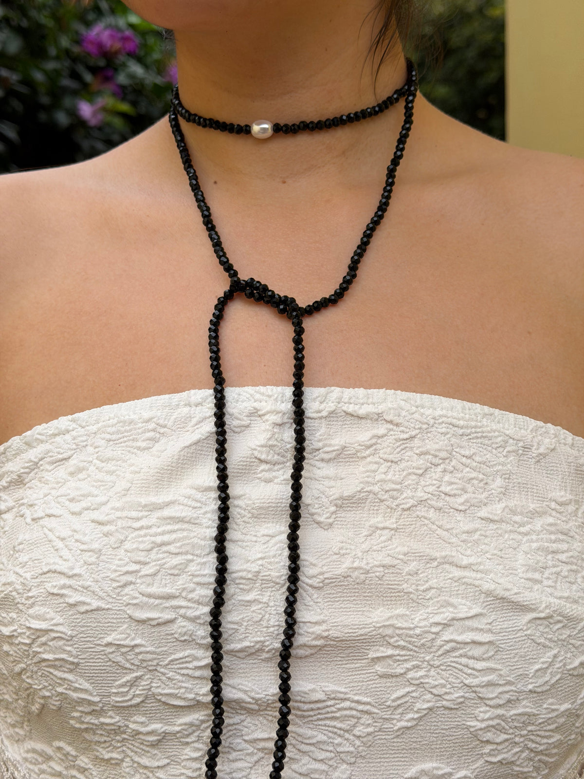 CORBATIN NEGRO PERLA CUENCAS
