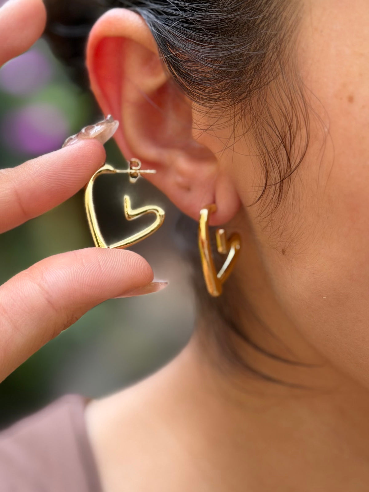 ARETES CORAZON DORADO