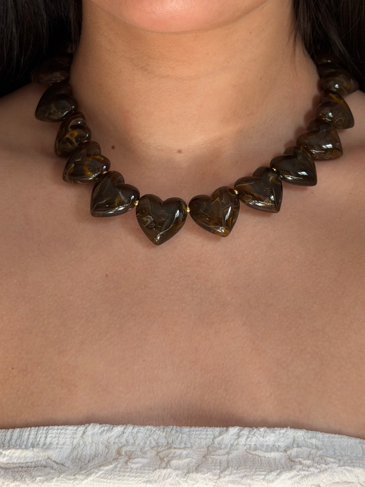 COLLAR RESINA CAFE CHOCOLATE