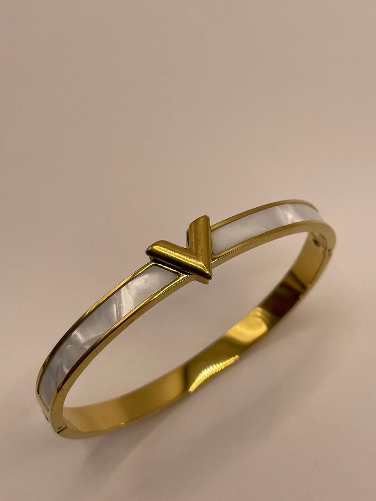 PULSERA BLANCA V