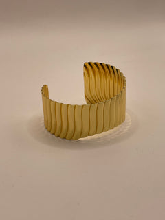 PULSERA ONDA GRUESA