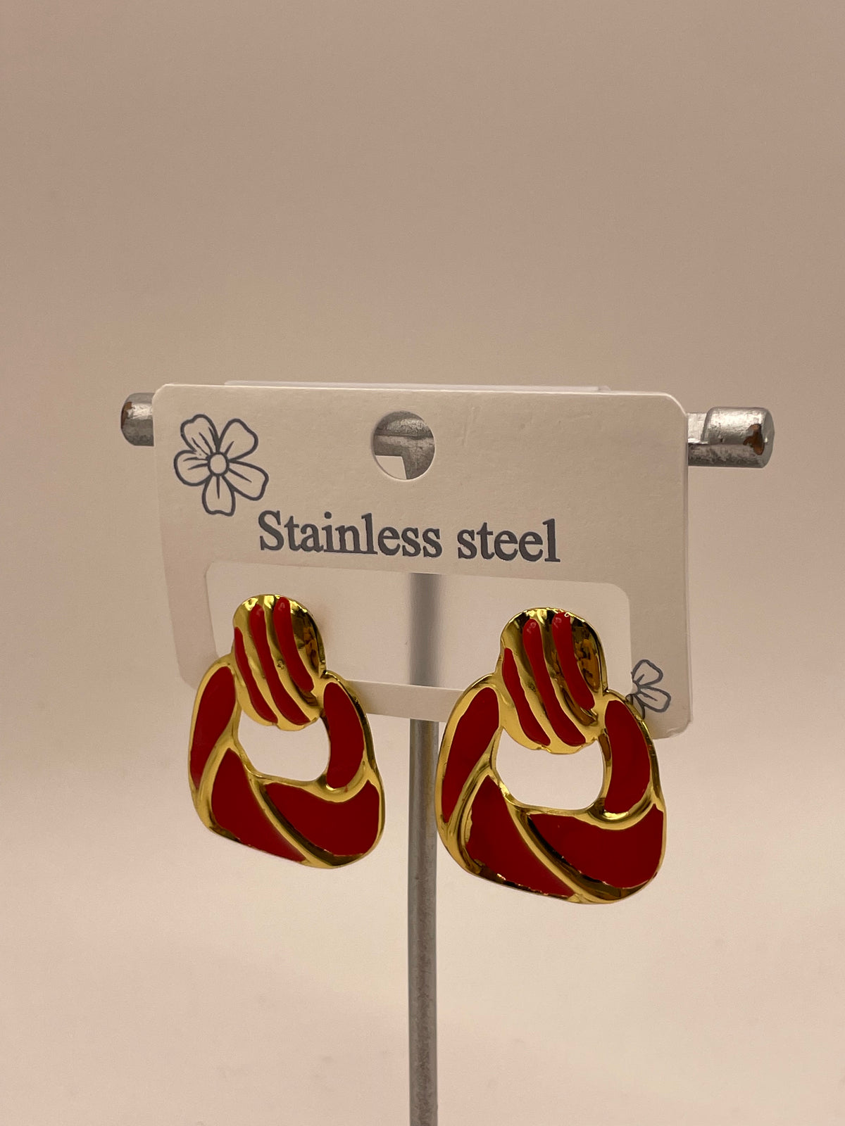 ARETES ROJO DORADO