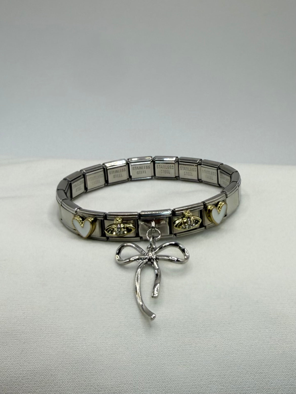 PULSERA ITALIANA MOÑO CORAZONES