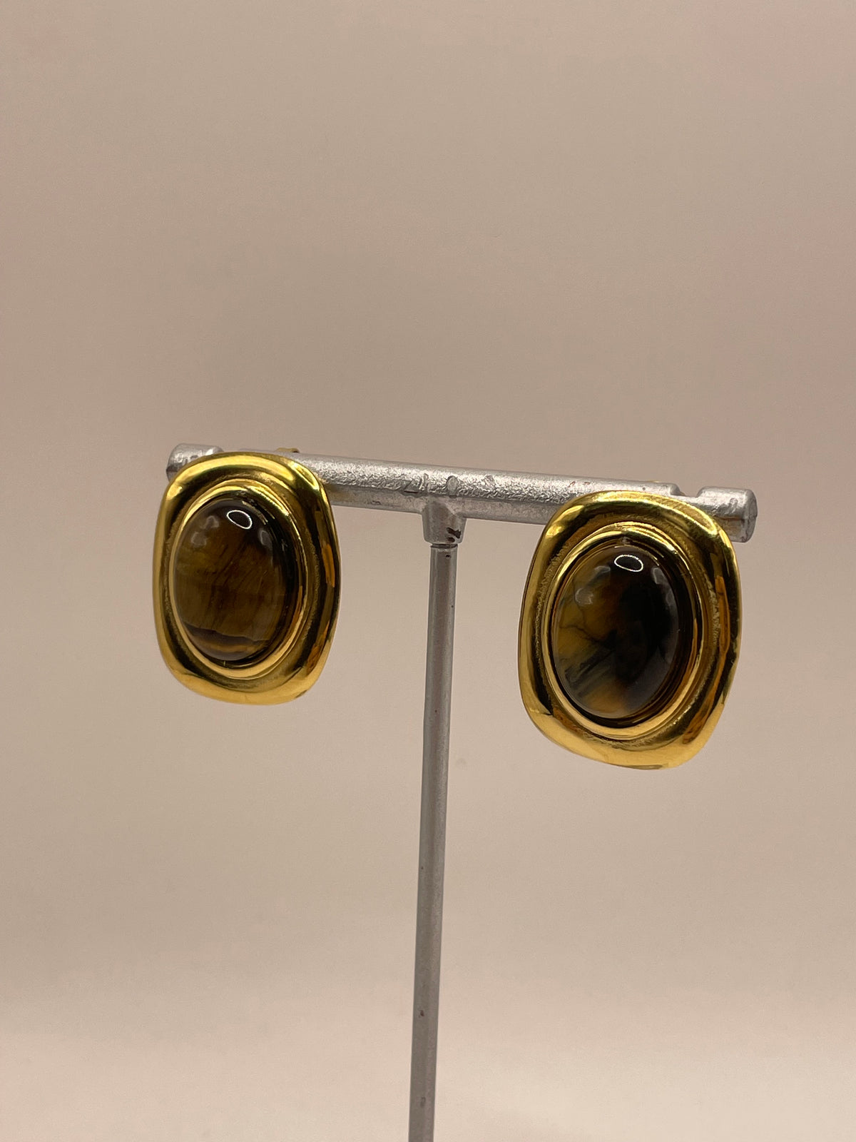 ARETES CENTRO AMBAR
