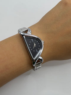 RELOJ MEDIA LUNA PLATA