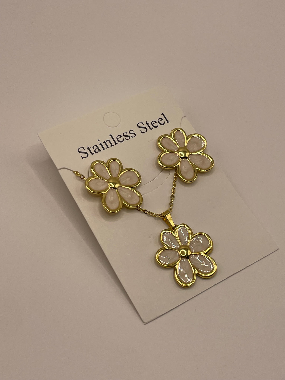 CONJUNTO FLOR BLANCA
