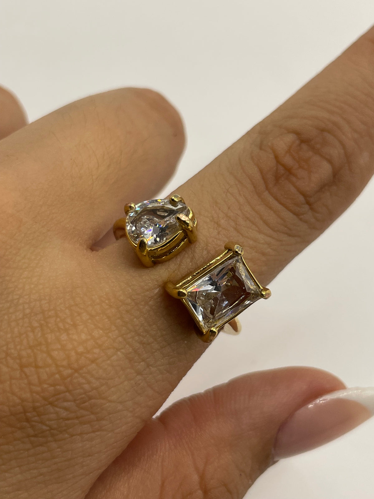 ANILLO DOBLE ZIRCONIA