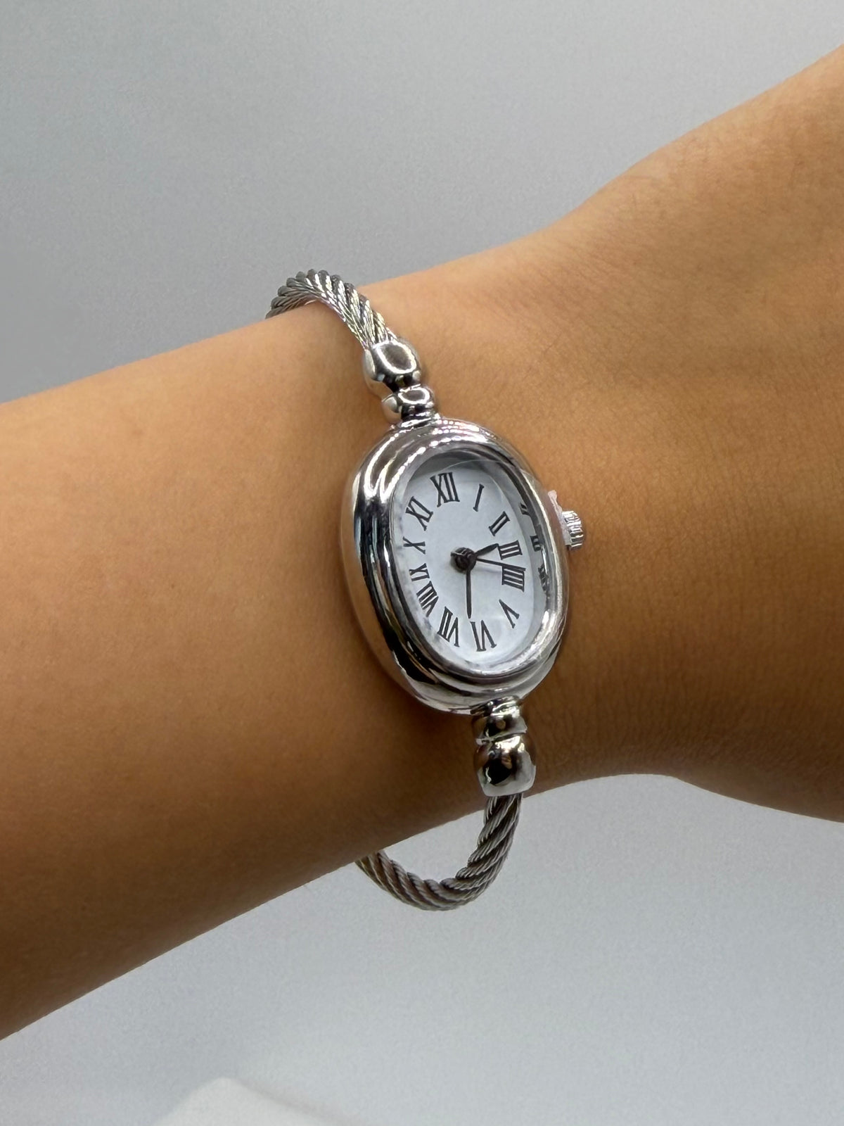 RELOJ SOFIA PLATEADO