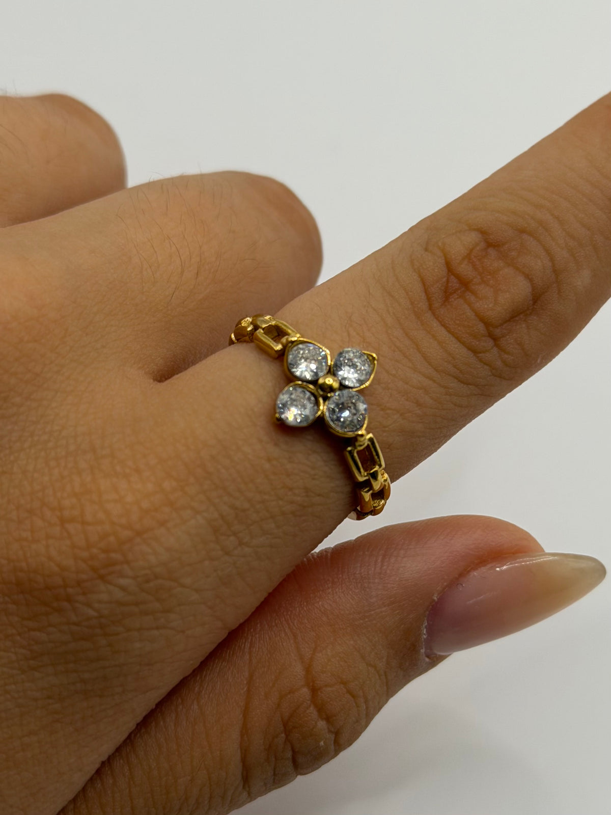 ANILLO TREBOL TALLA 8