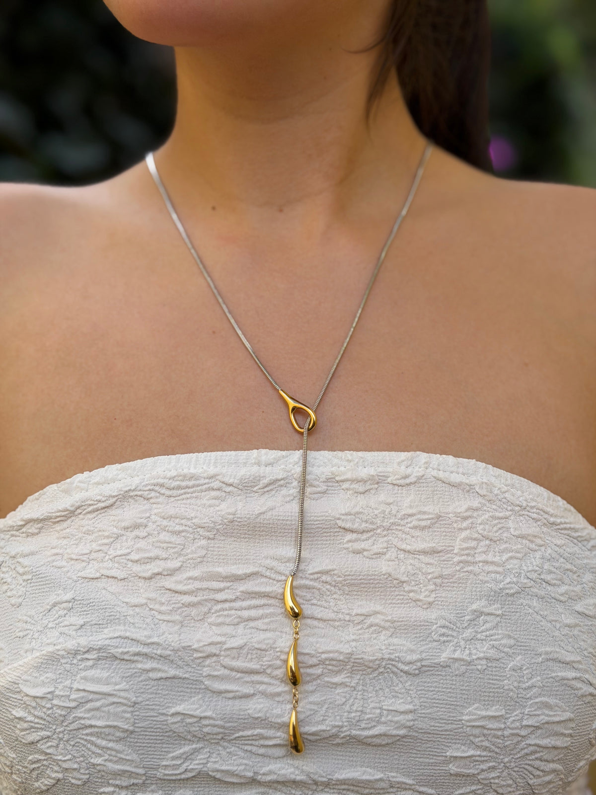 COLLAR CORBATIN GOTAS