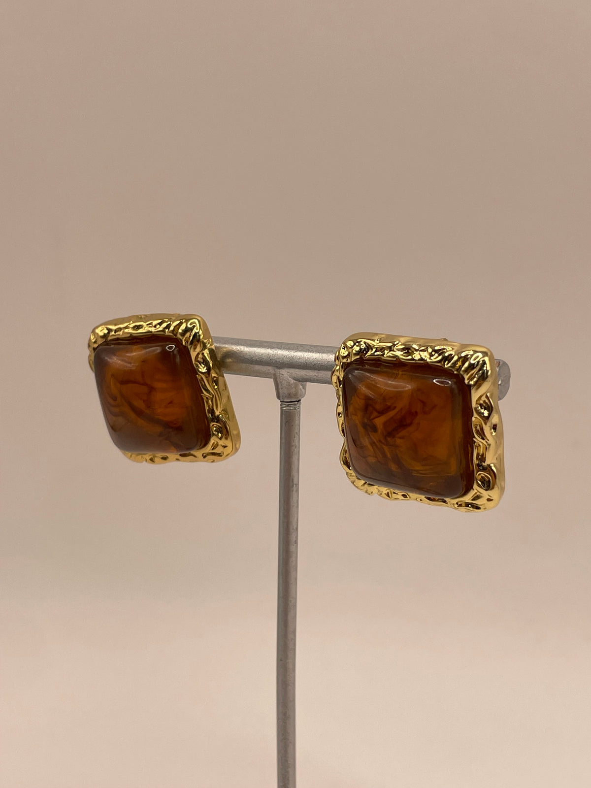 ARETES CUADRADOS AMBAR