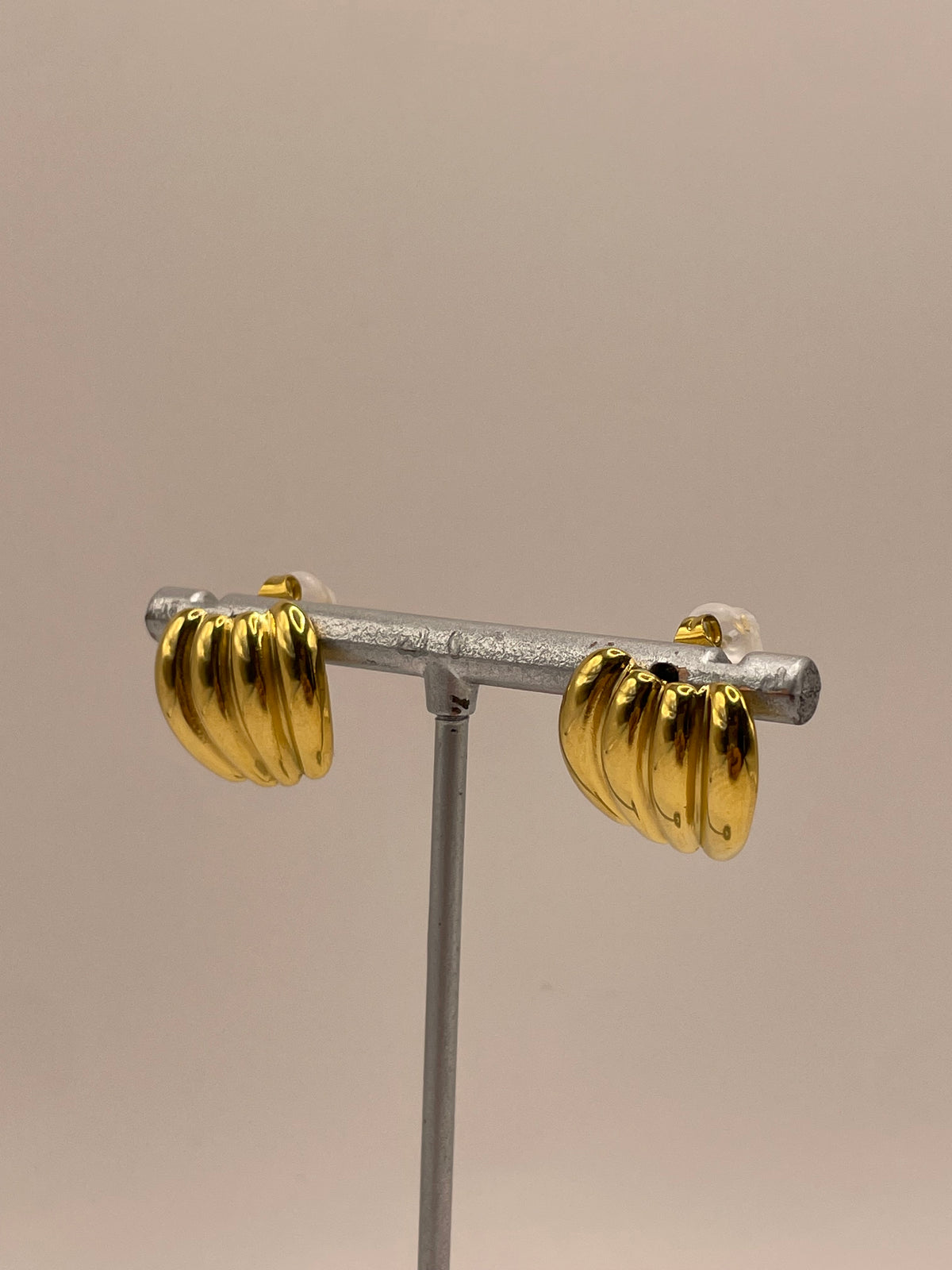 ARETES CONCHA