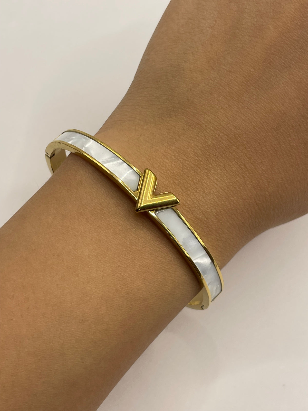 PULSERA BLANCA V