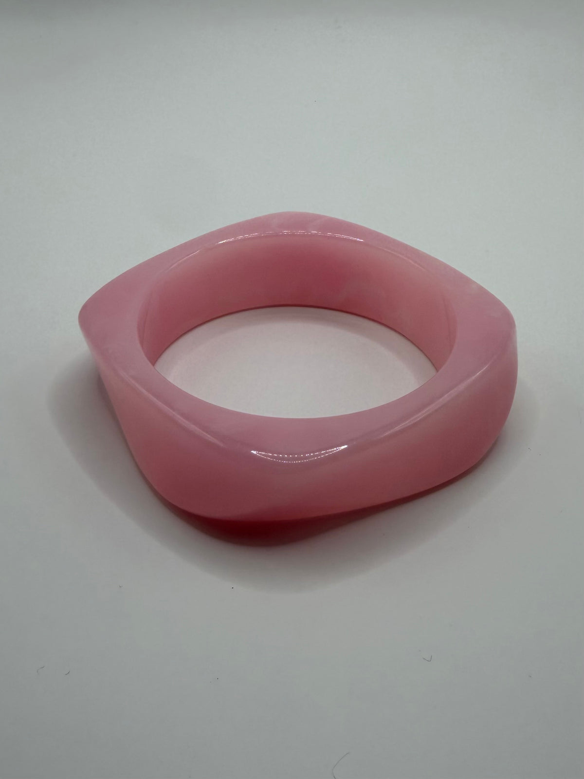 PULSERA ROSA RESINA