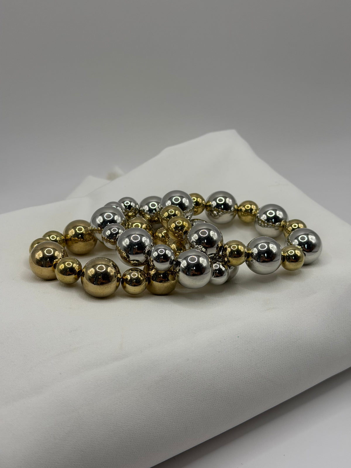CONJUNTO 3 PULSERAS RESINA