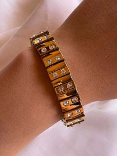 PULSERA JOSS DORADA