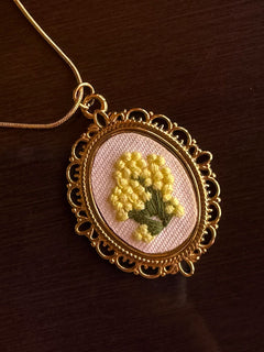 COLLAR FLOR NUBE
