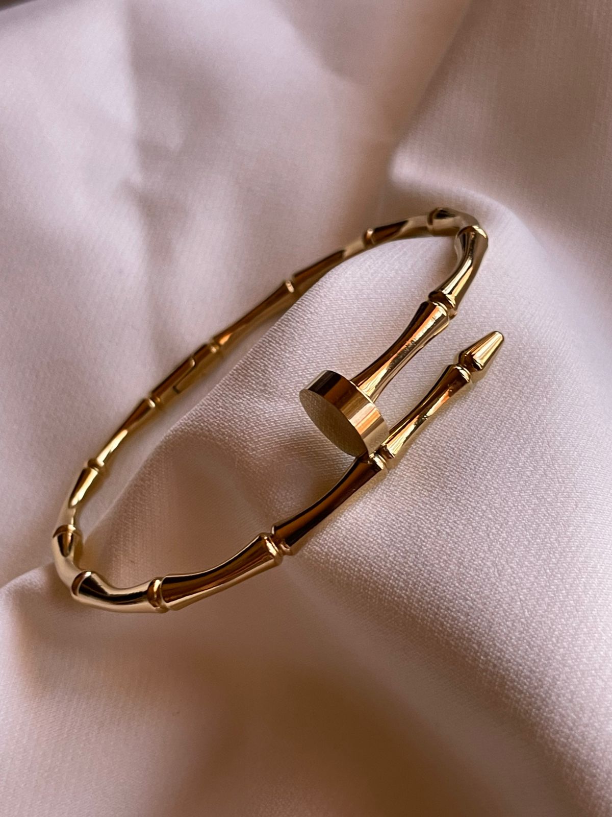 PULSERA CARTIER BAMBU DORADA