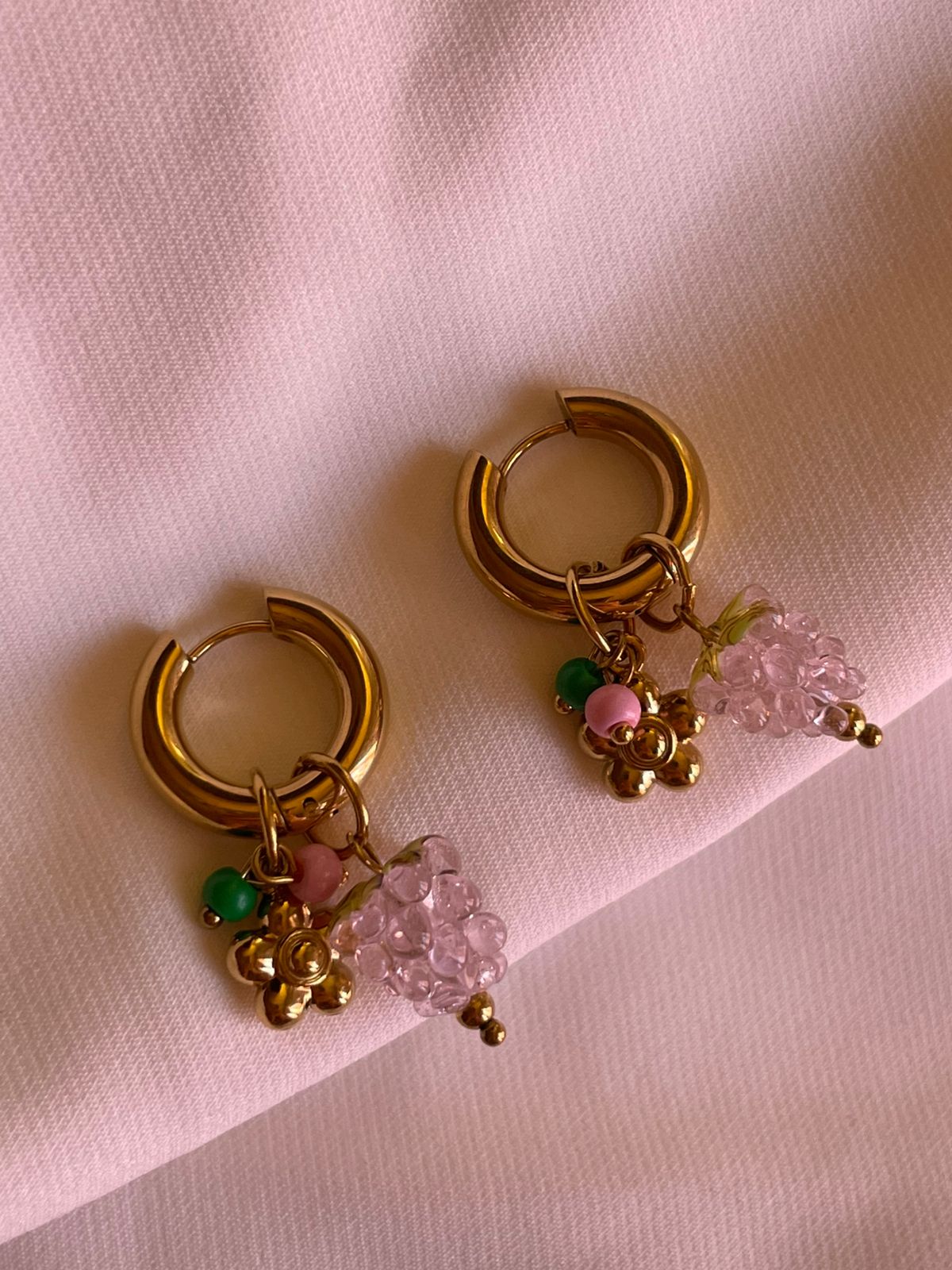 ARETES UVA