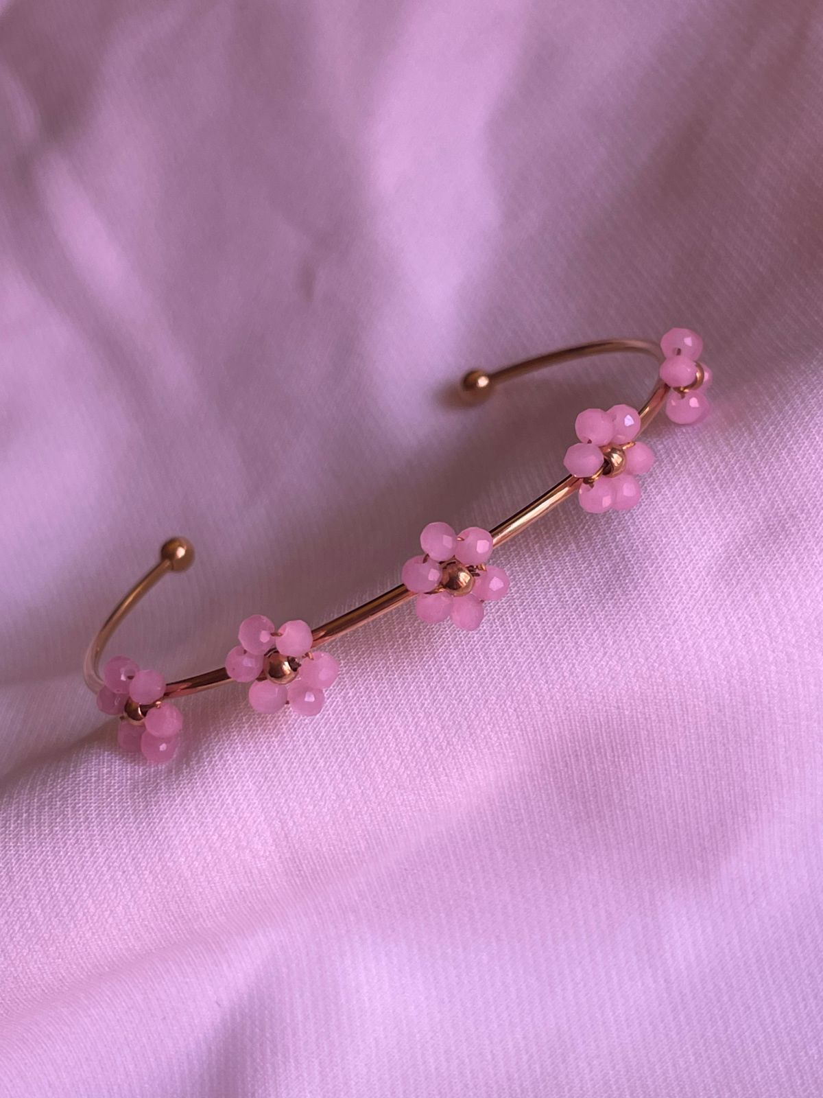 PULSERA FLORES ROSAS