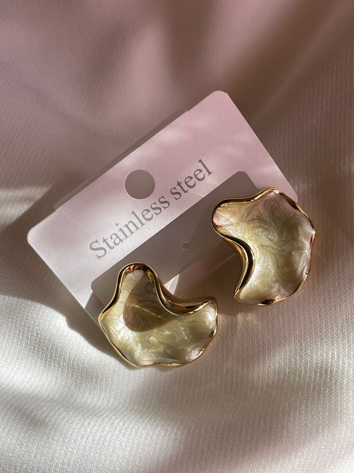 ARETES MORGAN
