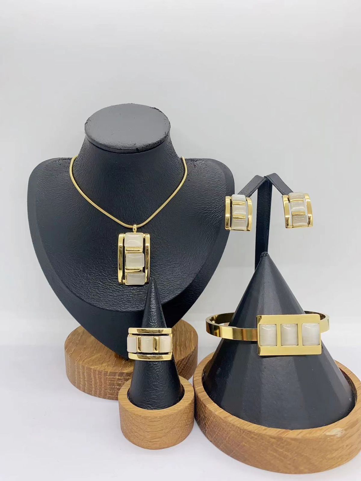 CONJUNTO MIEL