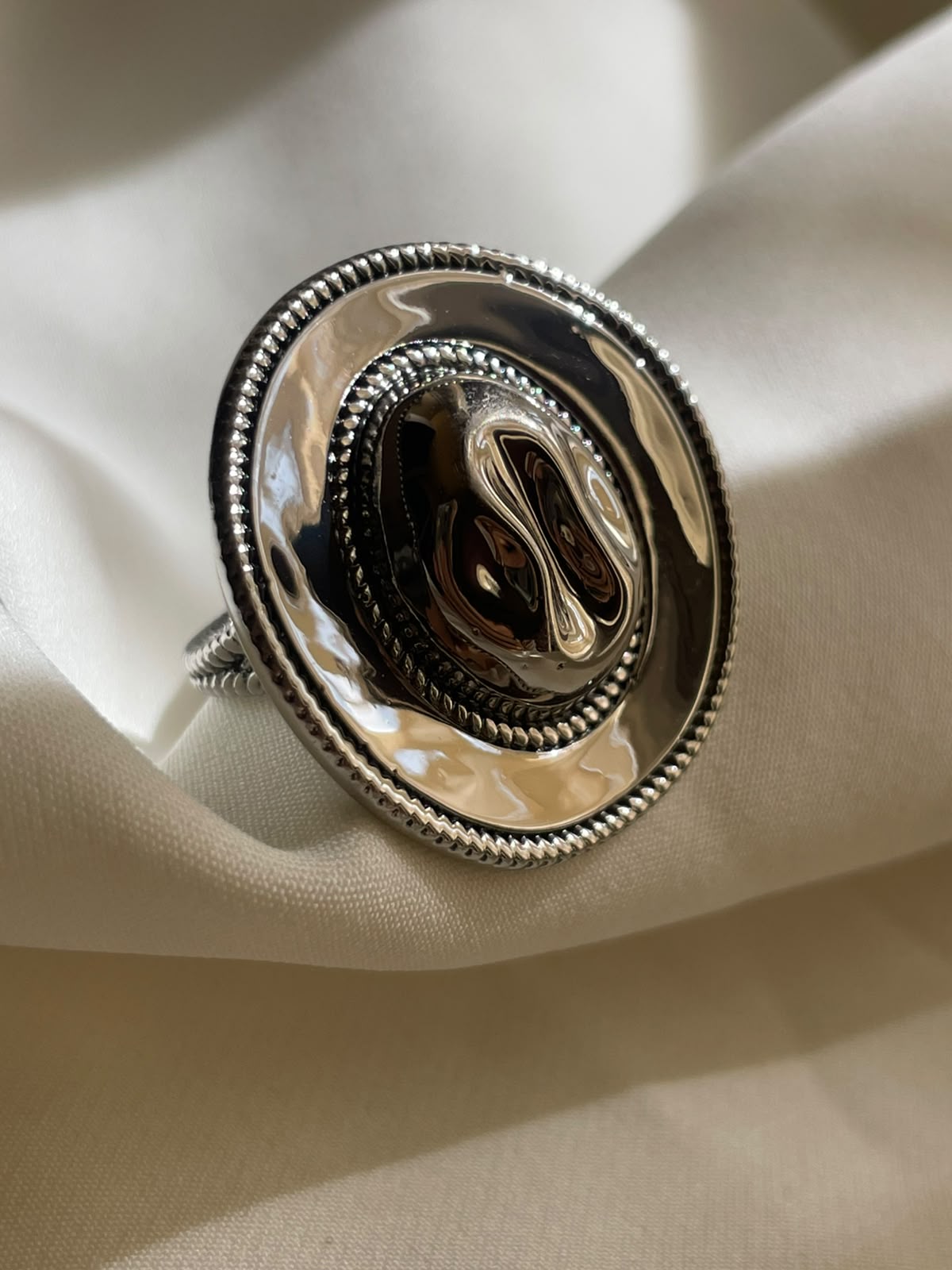 ANILLO SOMBRERO PLATA