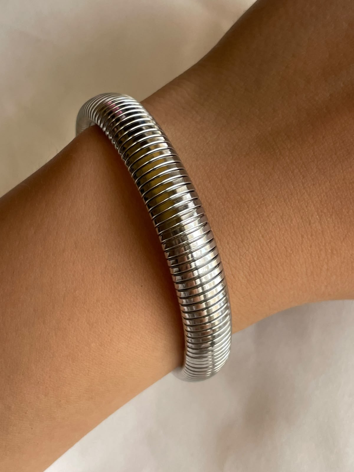 PULSERA AMANDA 10MM PLATA