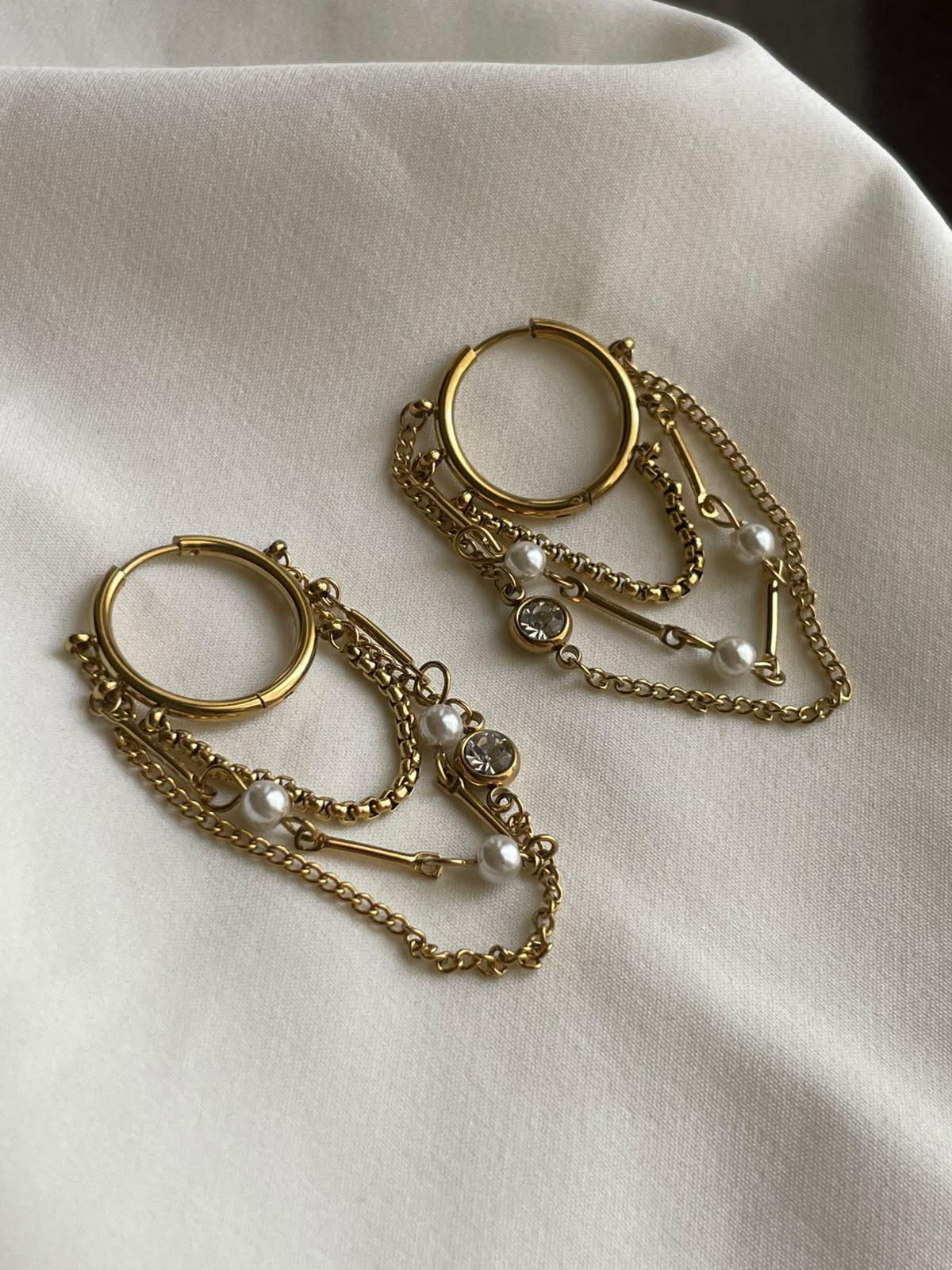 ARETES CADENA GLOW