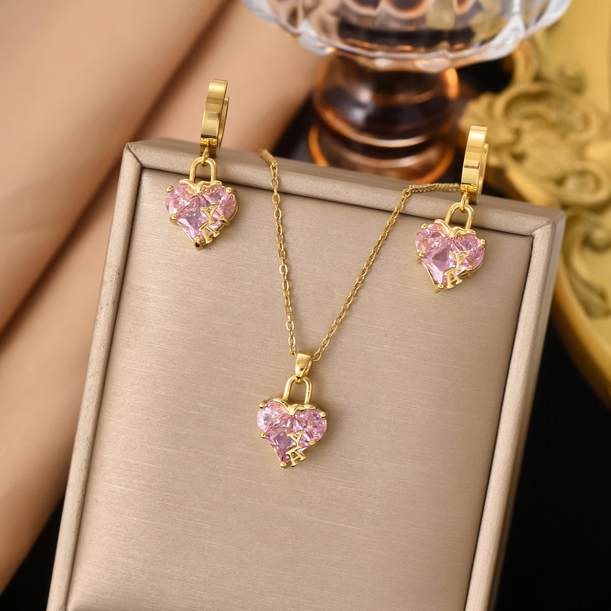 CONJUNTO CORAZON ROSA