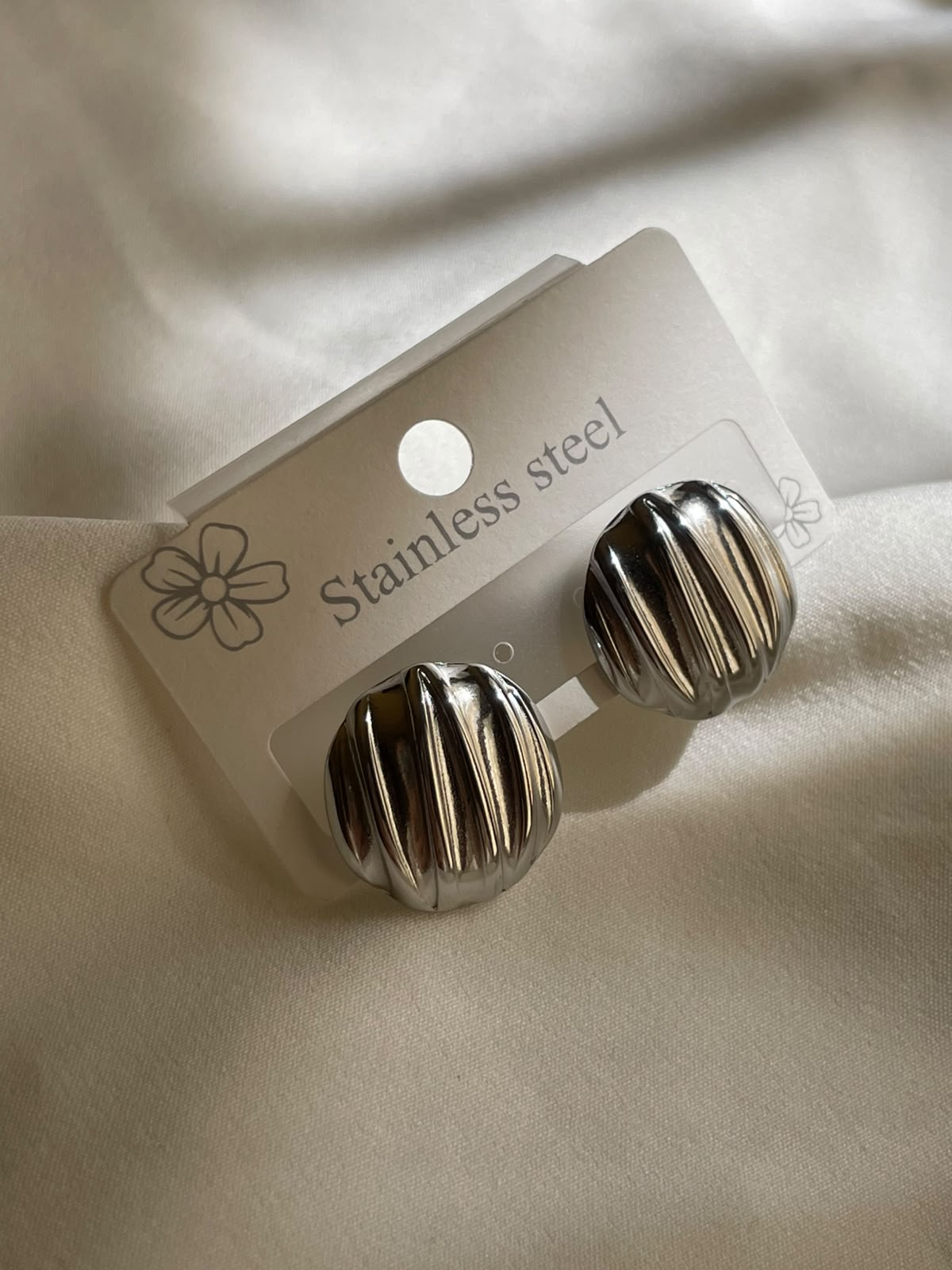ARETES PLATA CARAMELO