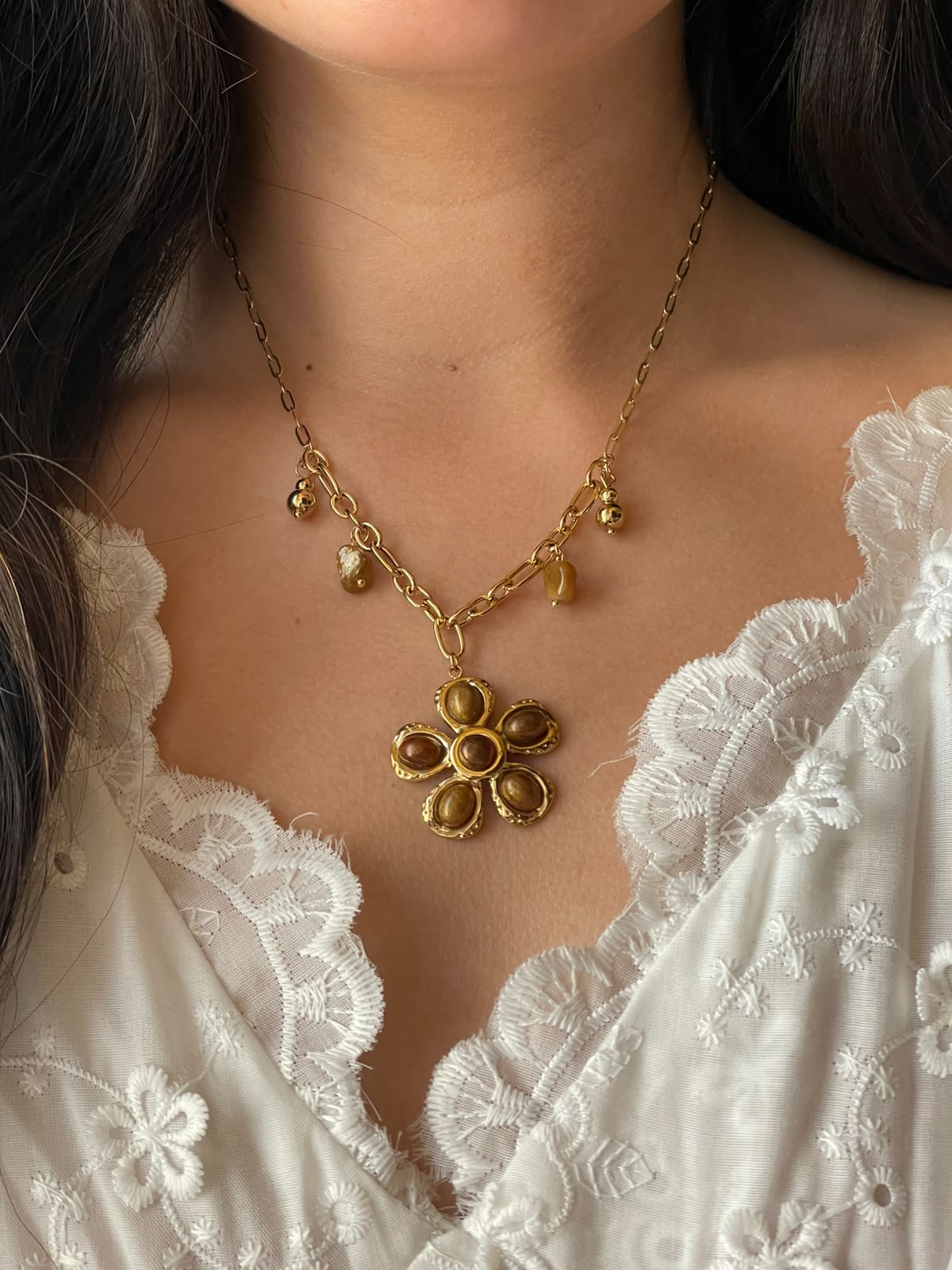 COLLAR FLOR CAFE