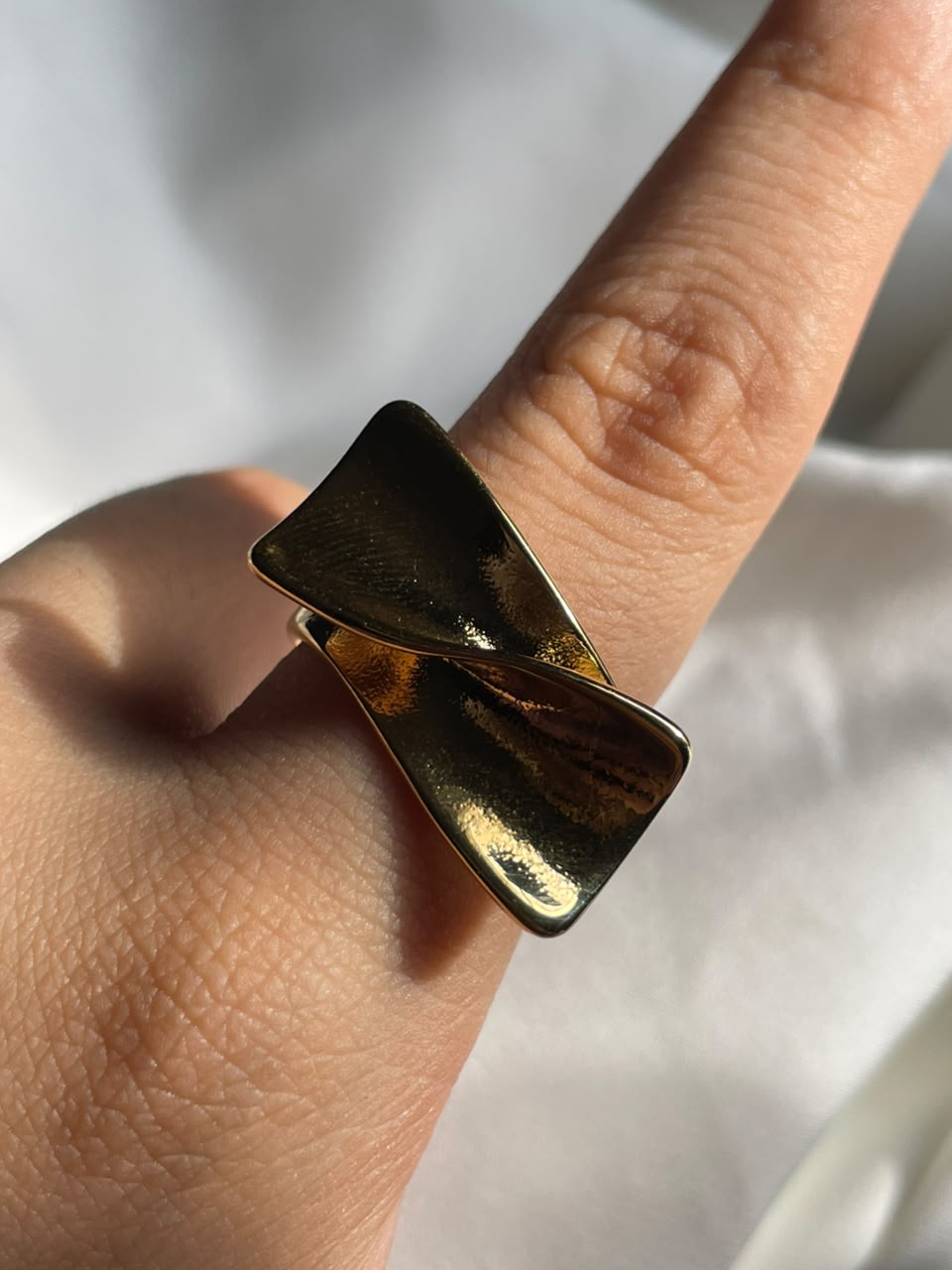 ANILLO ALMENDRA DORADO