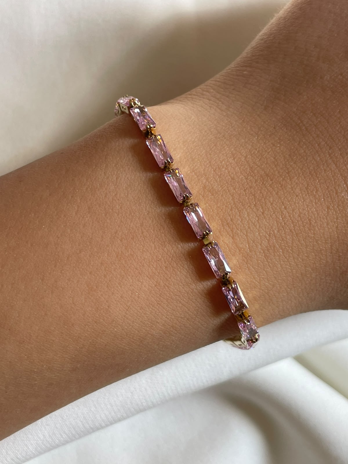 PULSERA DELGADA ROSA ZIRCONIAS