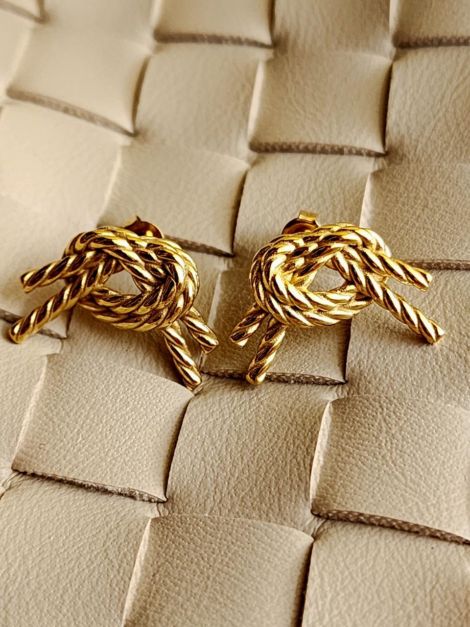 ARETES NUDO