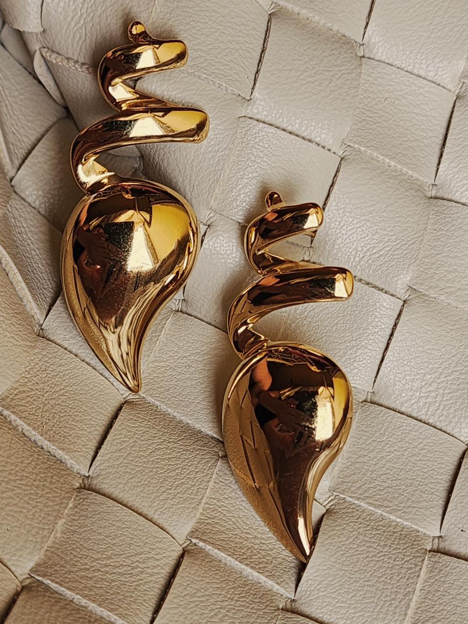 ARETES  MANILA