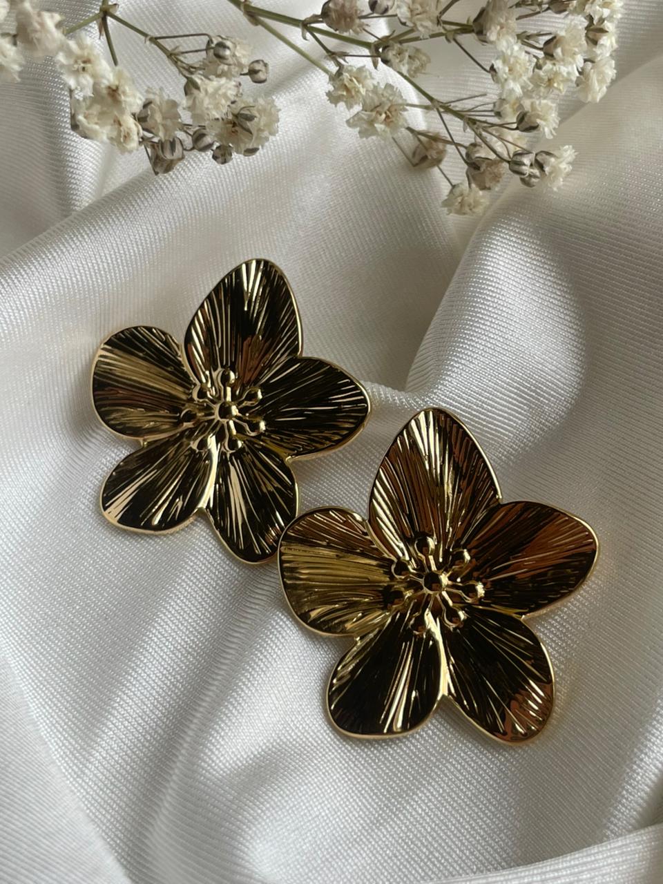 ARETES FLOR
