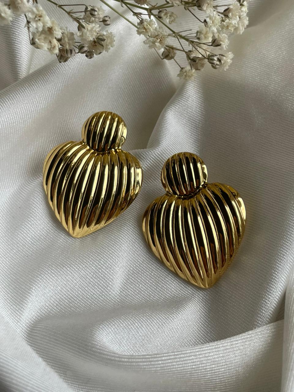 ARETES AMAPOLA